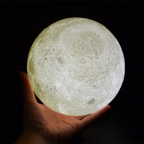 LAMPARA RECARGABLE EN FORMA DE LUNA